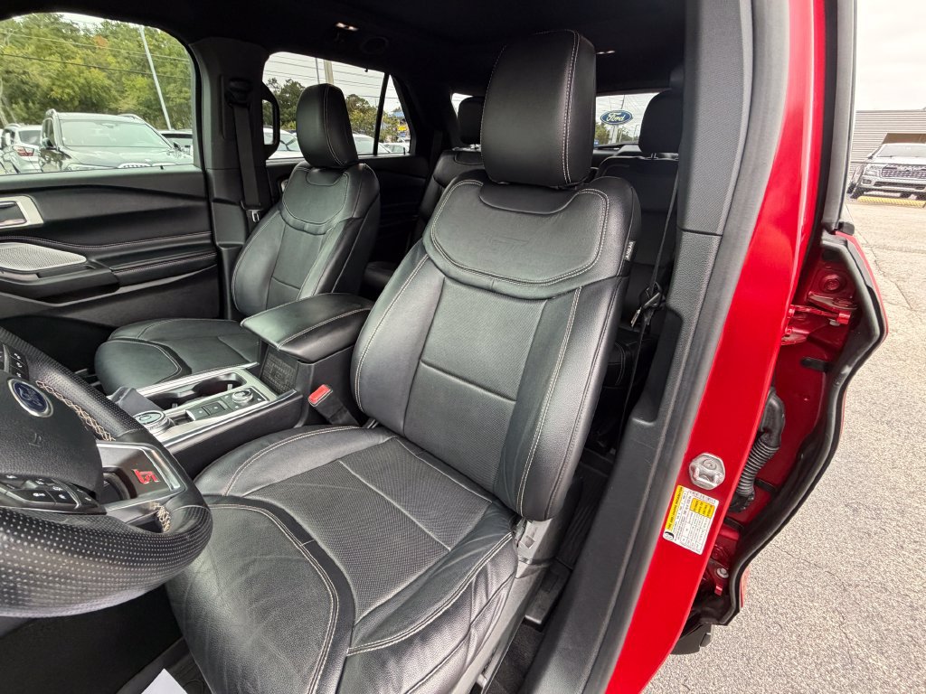 Used 2020 Ford Explorer ST w/ ST Street Pack AWD/4WD image 8