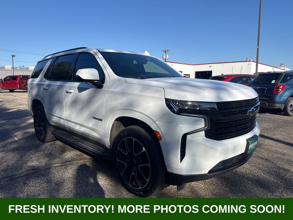 Used 2023 Chevrolet Tahoe RST w/ Luxury Package RWD image 1