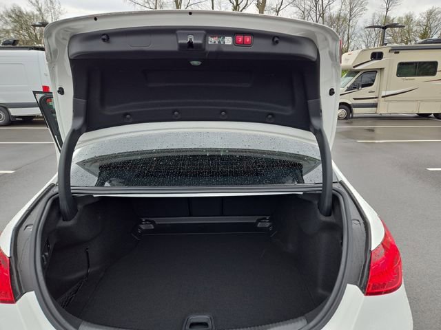 Used 2024 Mercedes-Benz C 300 4MATIC Sedan image 32
