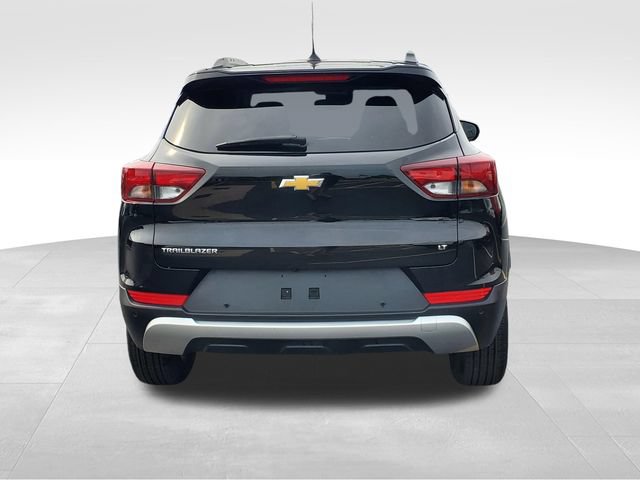 Certified 2022 Chevrolet TrailBlazer LT w/ Convenience Package FWD image 4