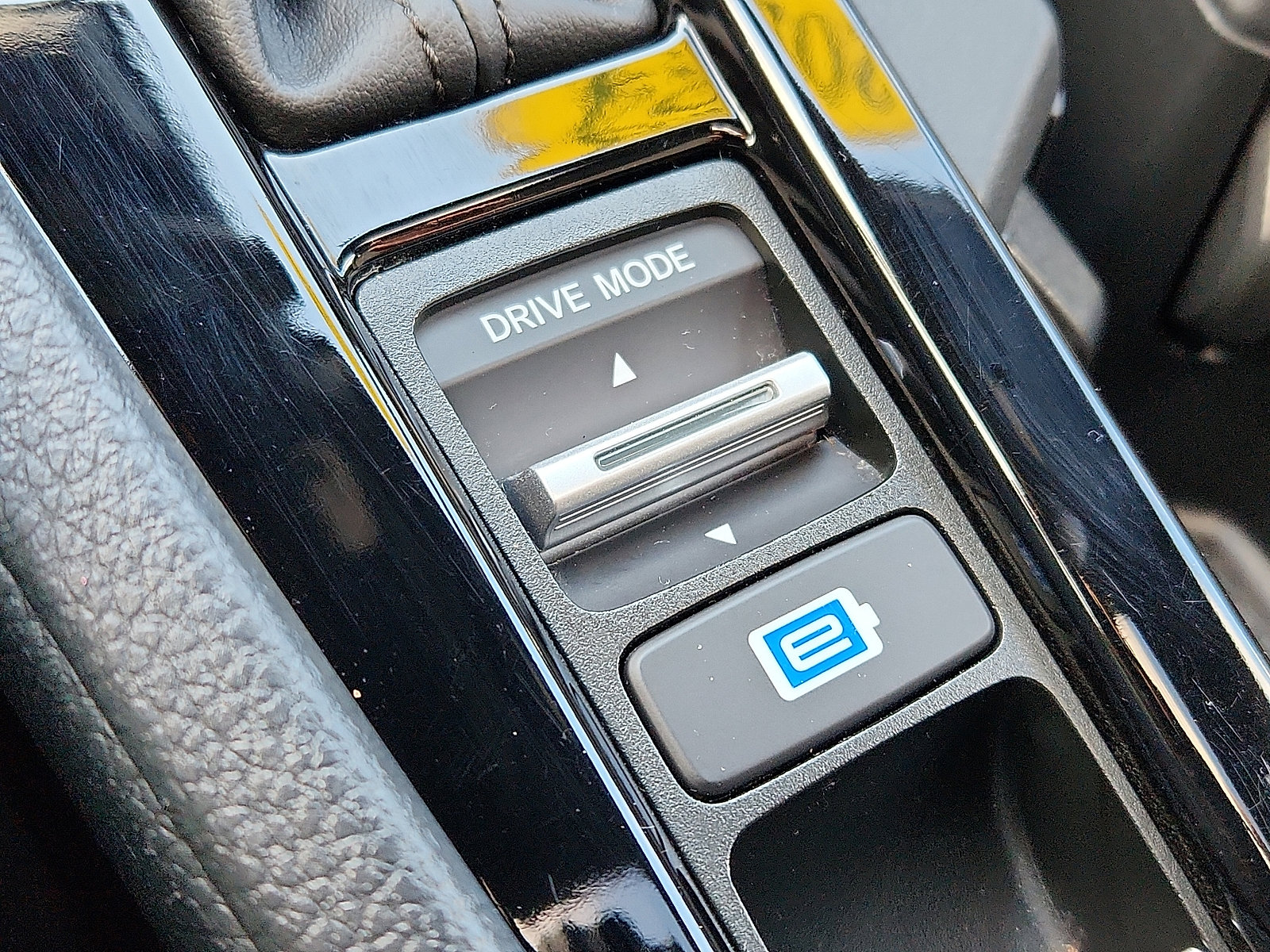 Used 2024 Honda Accord Sport image 25