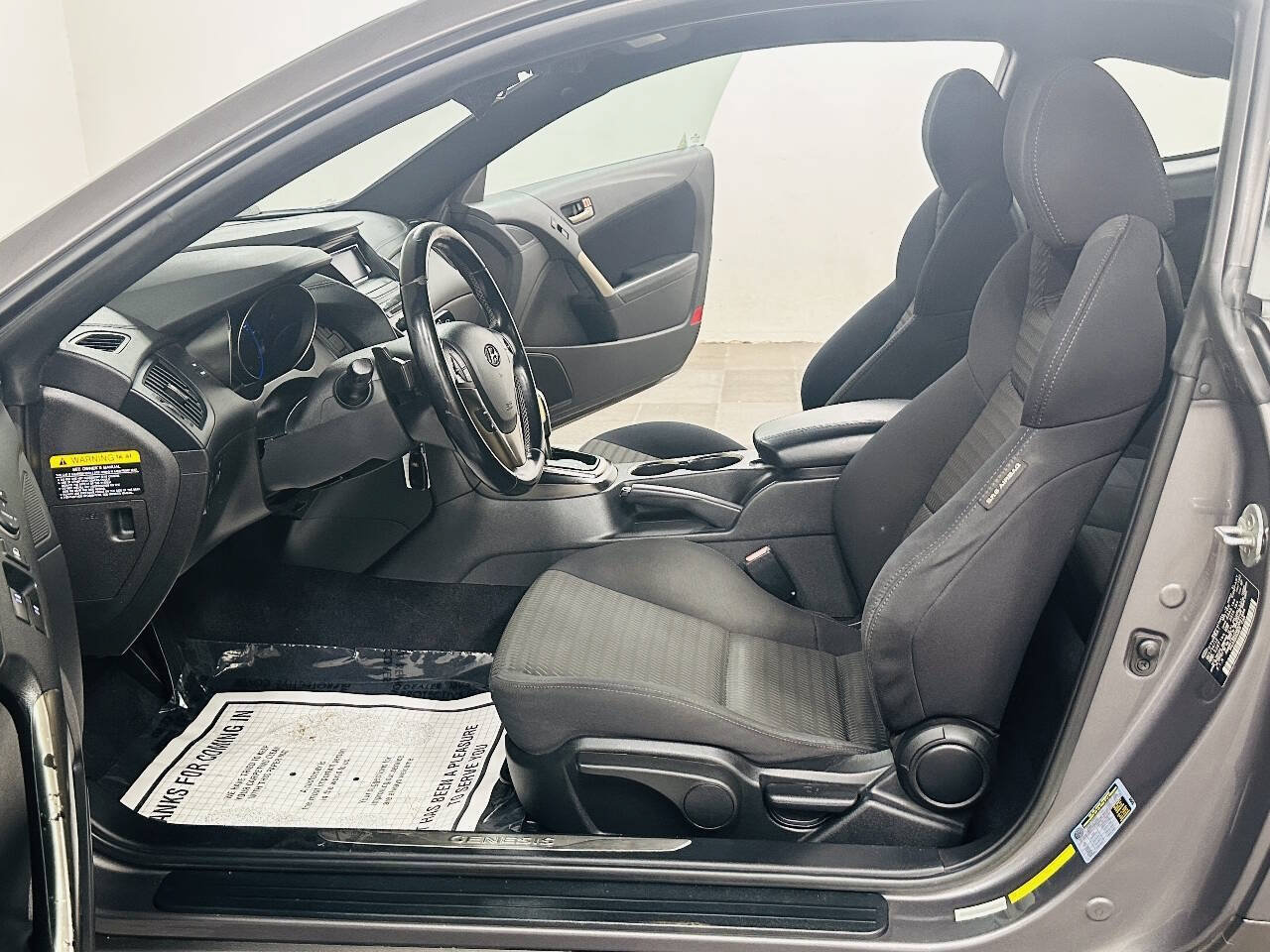 Used 2013 Hyundai Genesis 2.0T RWD image 10