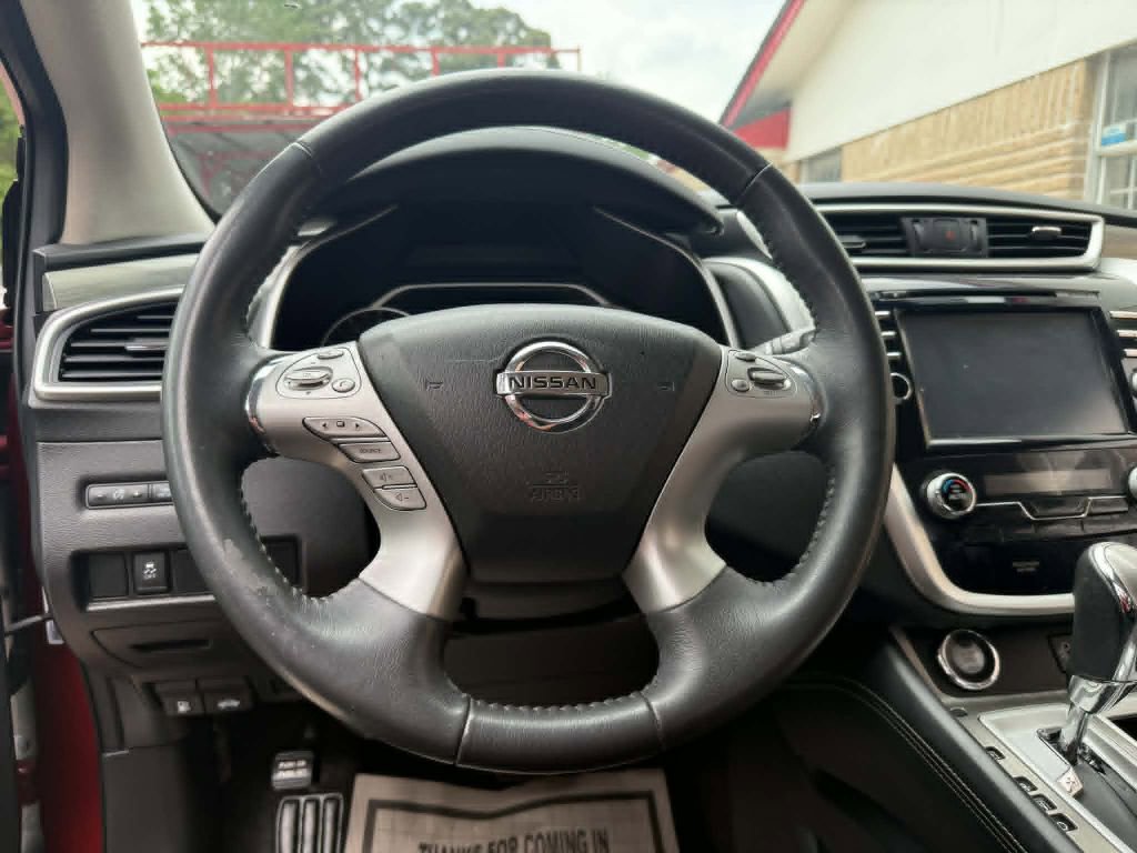Used 2018 Nissan Murano SV FWD image 16