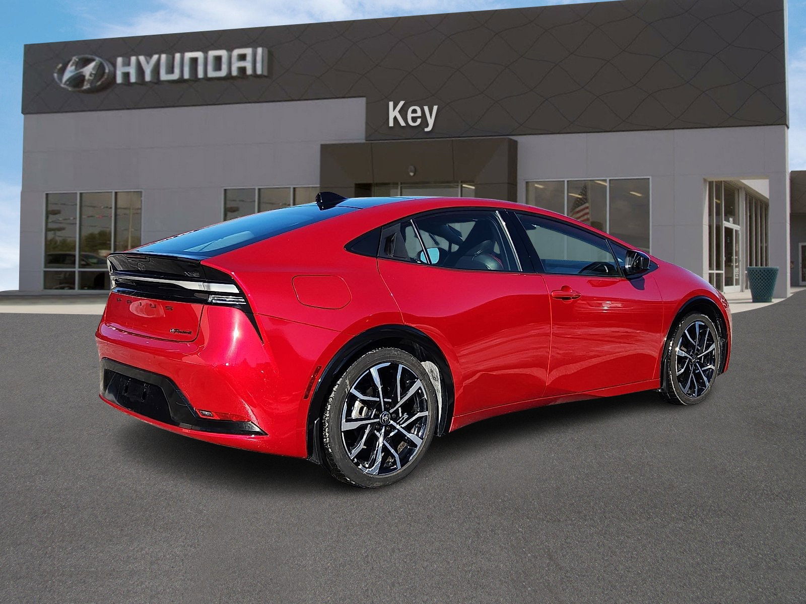 Used 2024 Toyota Prius Prime image 4