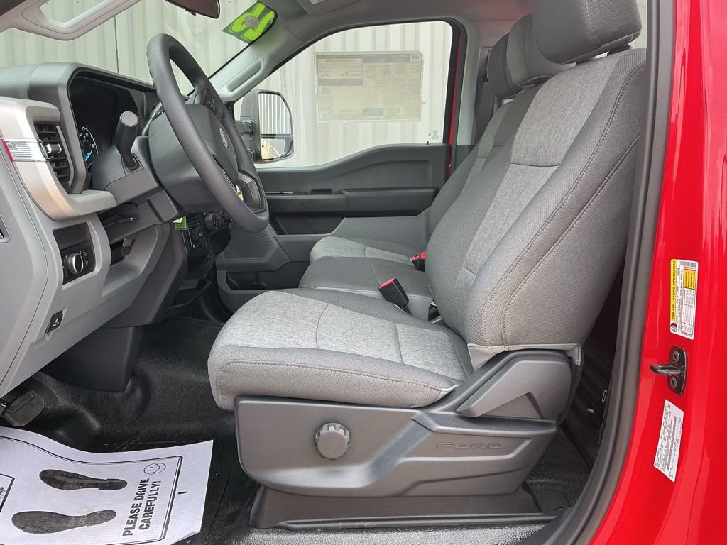 New 2026 Ford F250 XL image 10