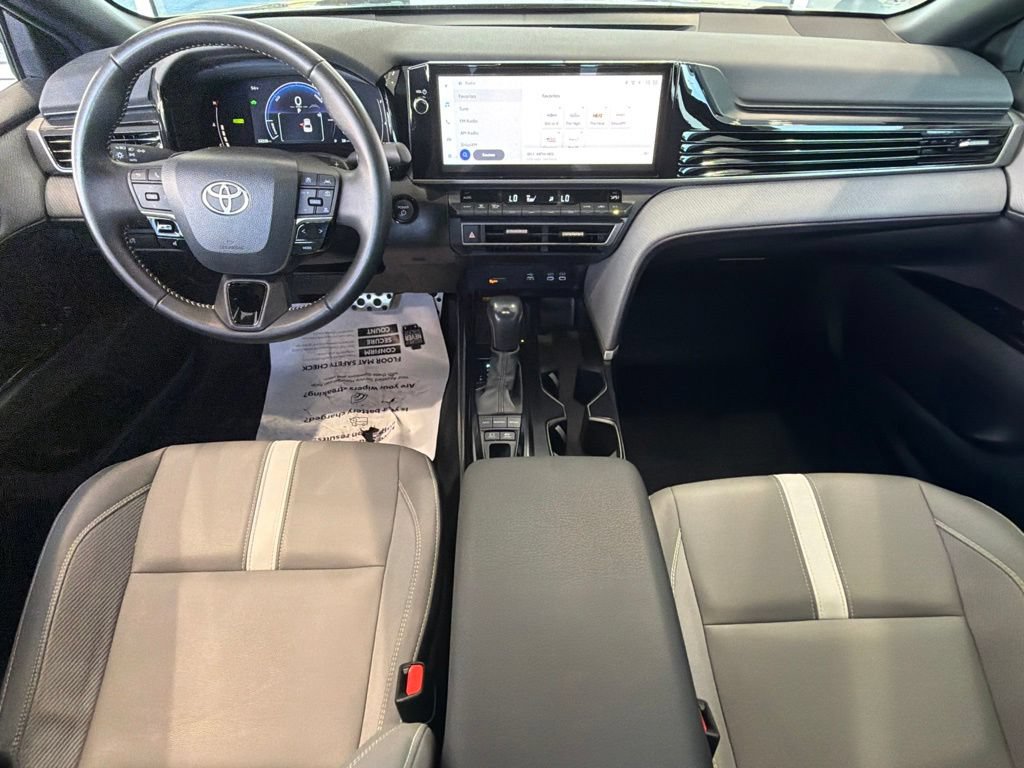Used 2025 Toyota Camry SE w/ Multimedia Upgrade Package FWD image 33