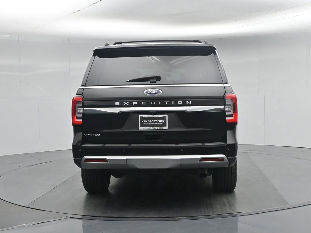 Used 2024 Ford Expedition Limited image 30