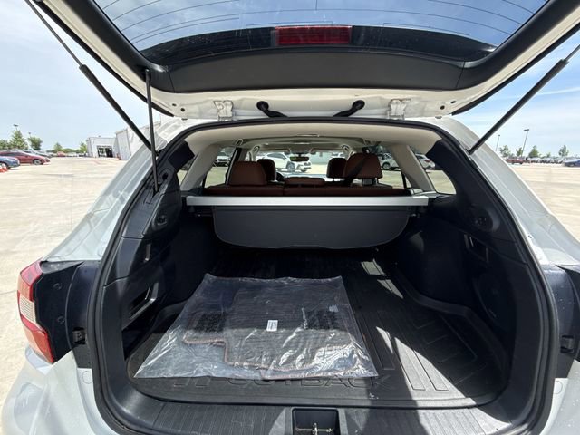 Used 2019 Subaru Outback 3.6R Touring AWD/4WD image 24