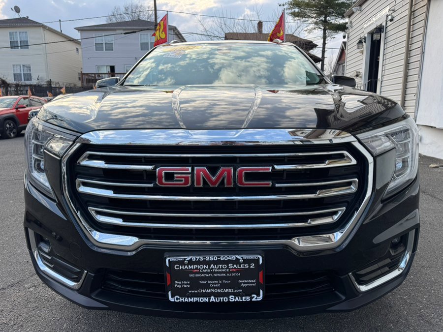 Used 2023 GMC Terrain SLT image 5