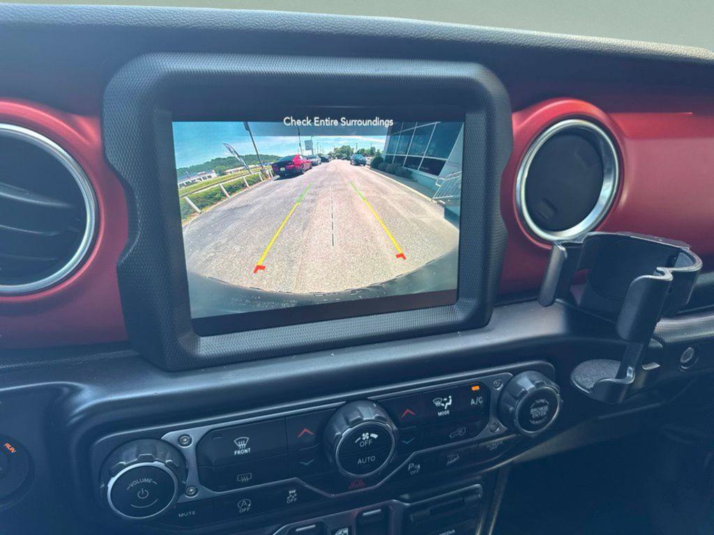 Used 2019 Jeep Wrangler Unlimited Rubicon AWD/4WD image 14