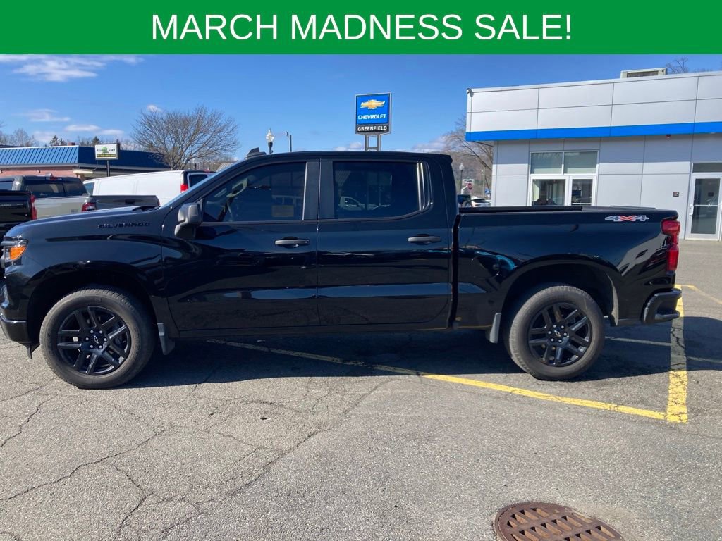 Used 2023 Chevrolet Silverado 1500 Custom w/ LPO, Dark Essentials Package image 4