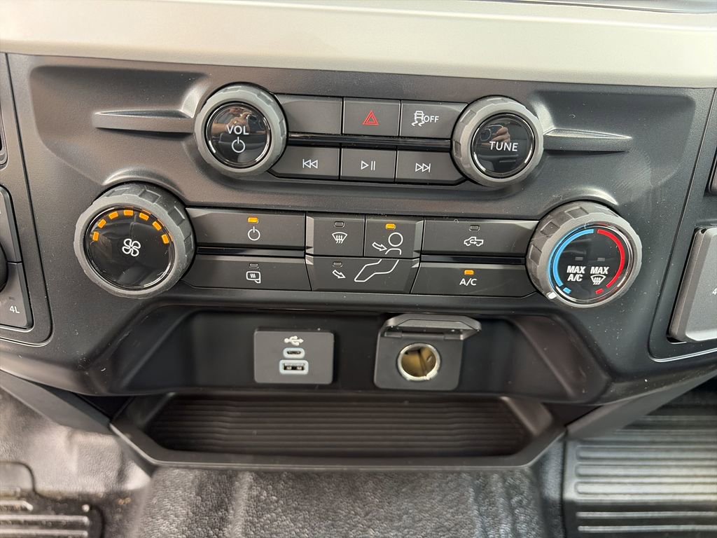 New 2025 Ford F250 XL w/ XL Driver Assist Package AWD/4WD image 25