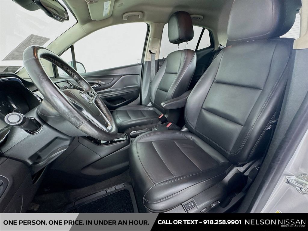 Used 2017 Buick Encore Essence FWD image 20