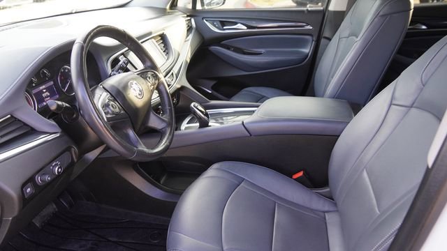 Used 2021 Buick Enclave Essence w/ Sport Touring Edition image 21