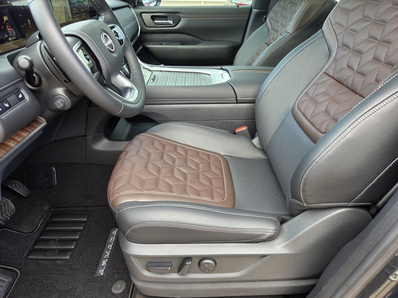 New 2026 Nissan Armada Platinum AWD/4WD image 8