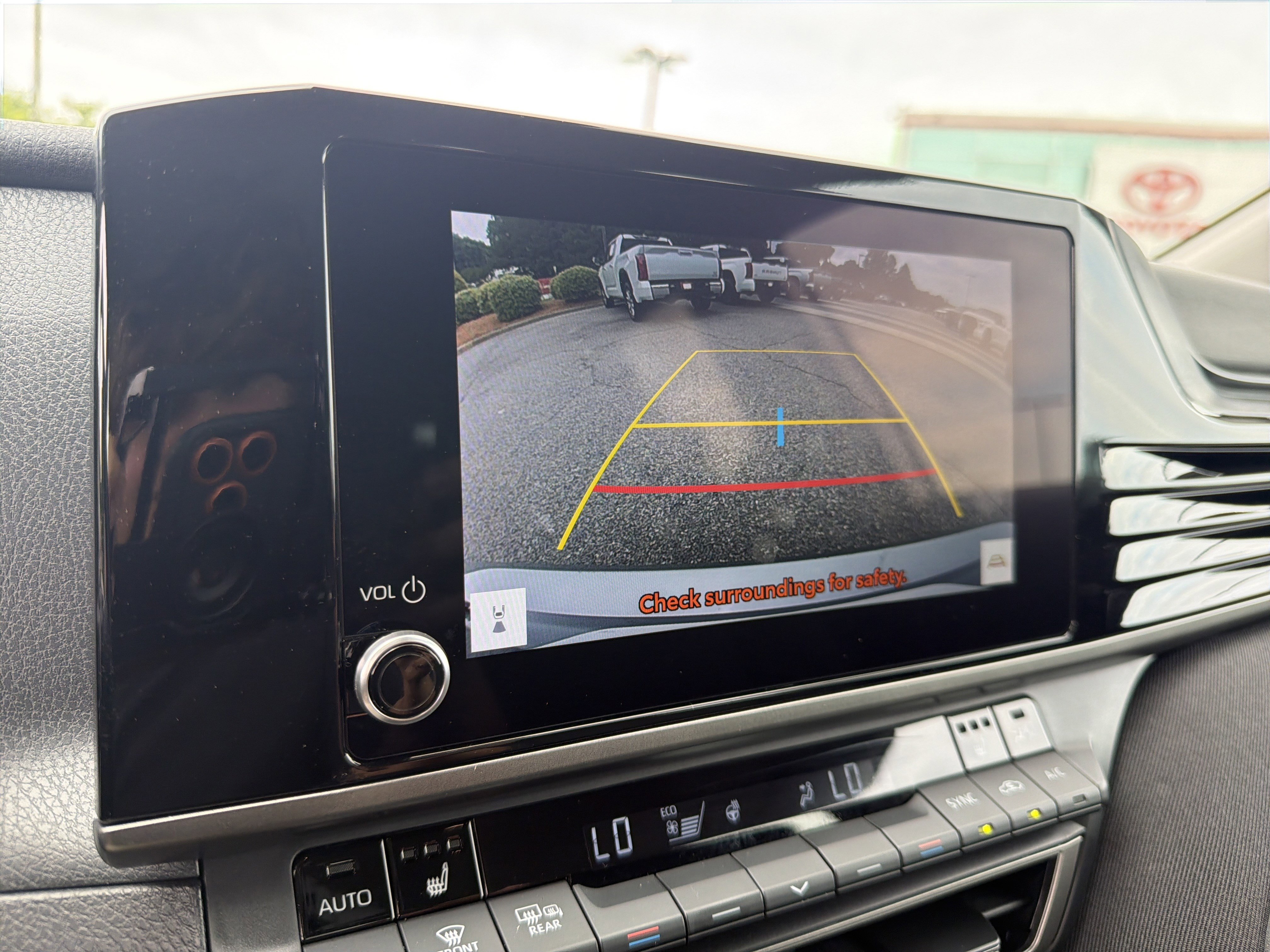 Certified 2025 Toyota Camry LE w/ Convenience Package AWD/4WD image 7