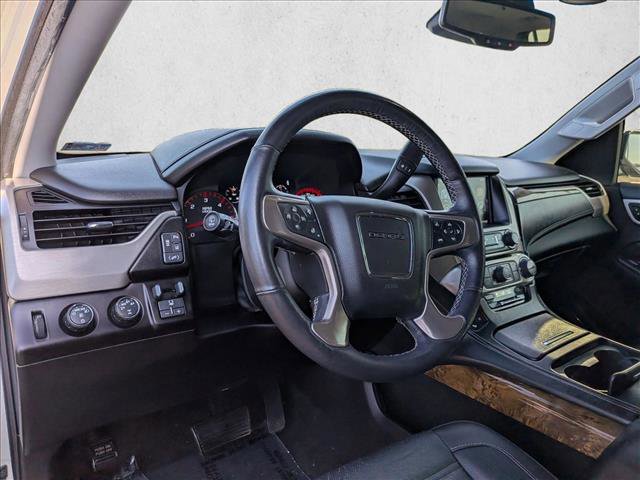 Used 2015 GMC Yukon Denali w/ Open Road Package AWD/4WD image 10