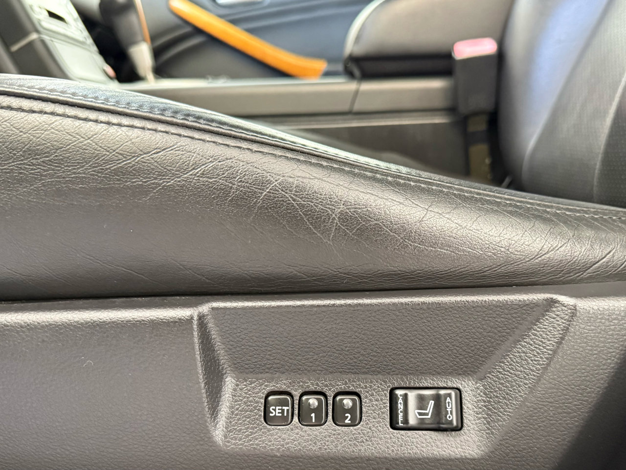 Used 2004 INFINITI G35 x Sedan image 25