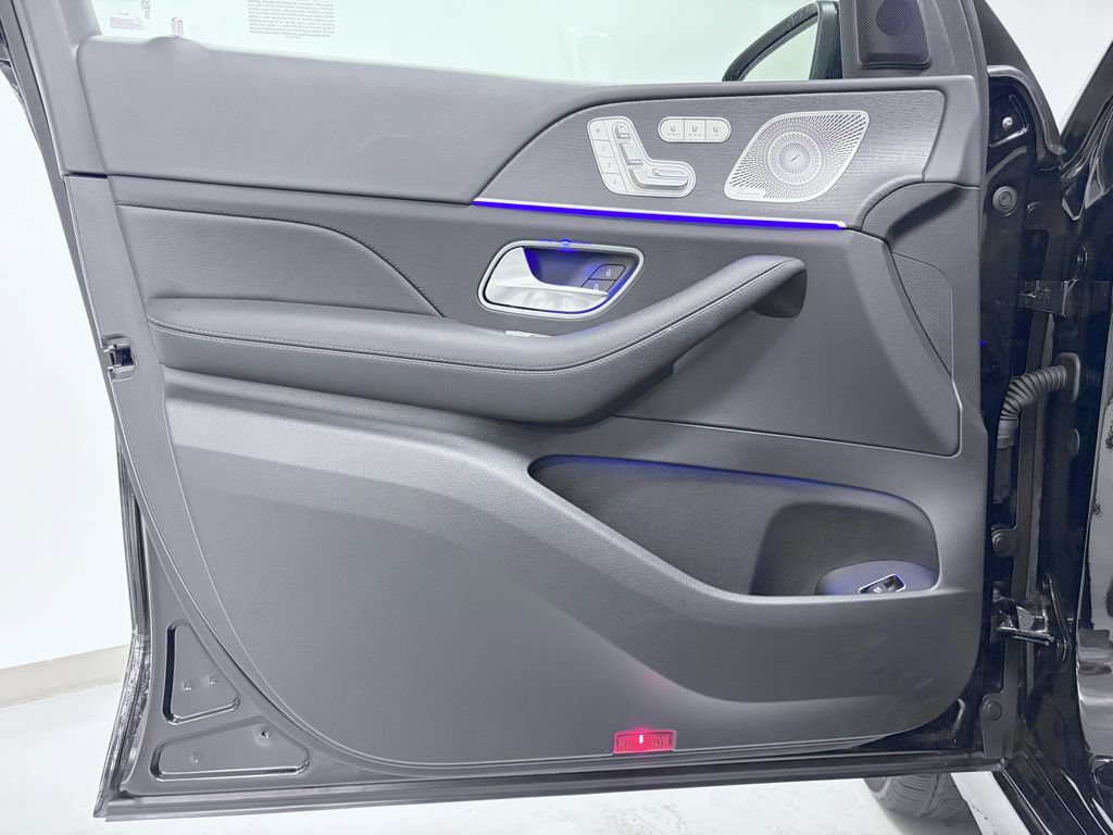 Certified 2025 Mercedes-Benz GLE 450 4MATIC image 17
