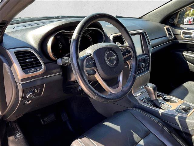 Used 2016 Jeep Grand Cherokee Limited AWD/4WD image 10