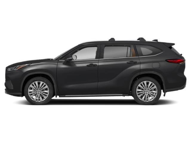 New 2026 Toyota Highlander Platinum image 4