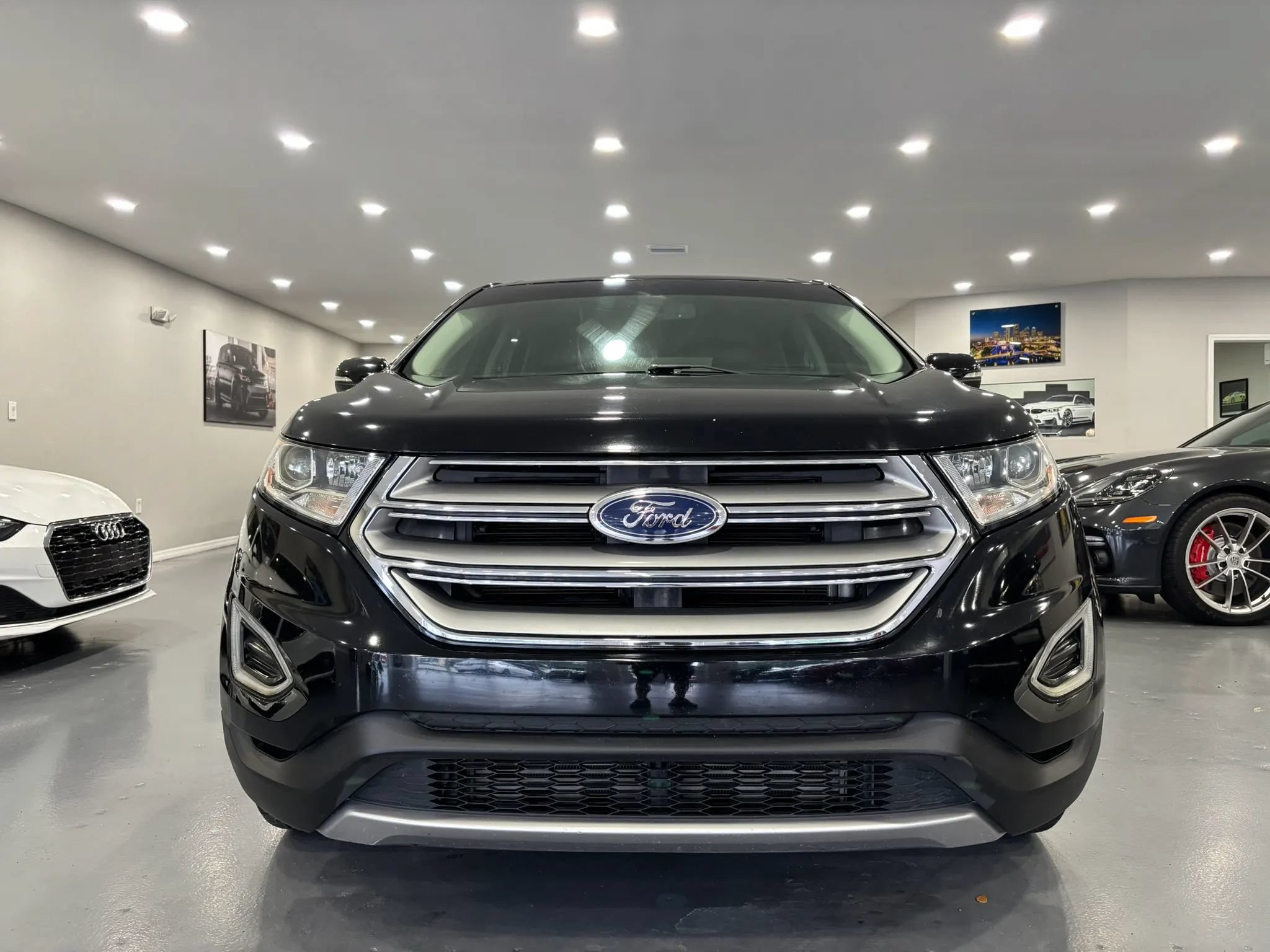 Used 2017 Ford Edge SEL w/ Equipment Group 201A FWD image 2