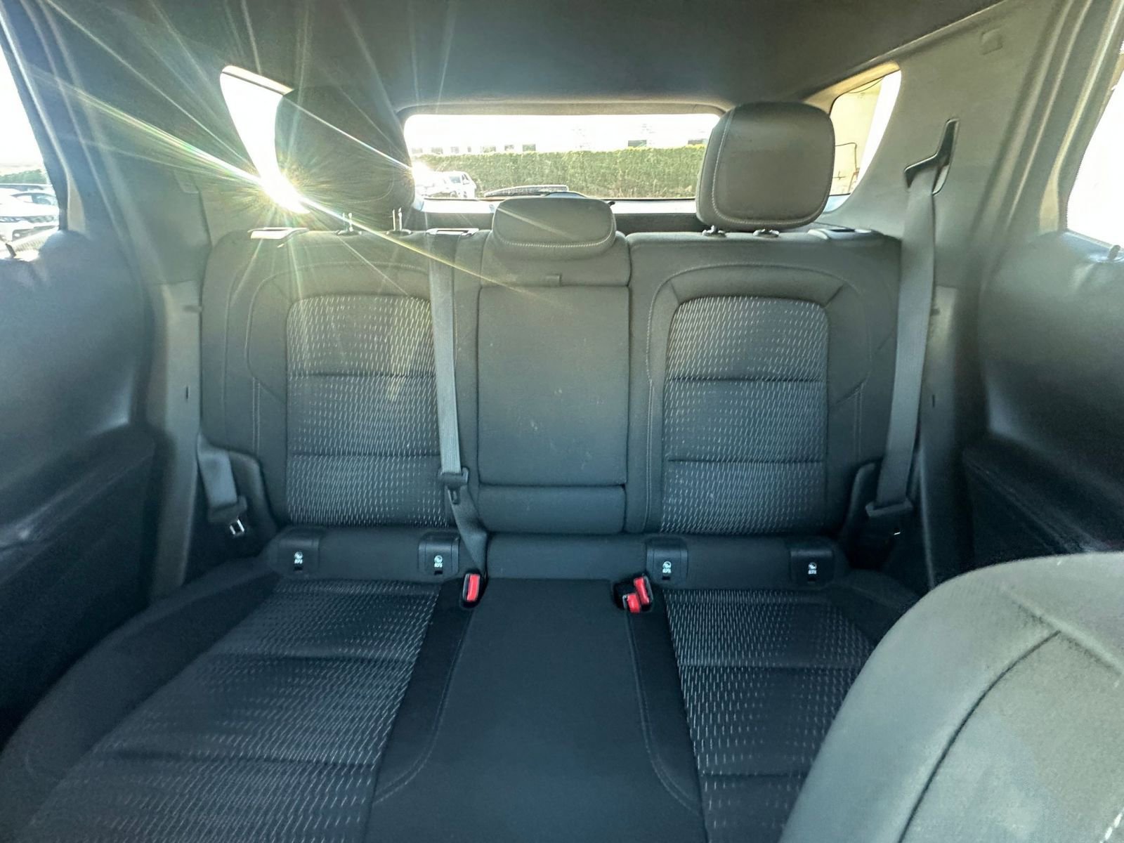 Used 2025 Chevrolet Equinox LT image 37