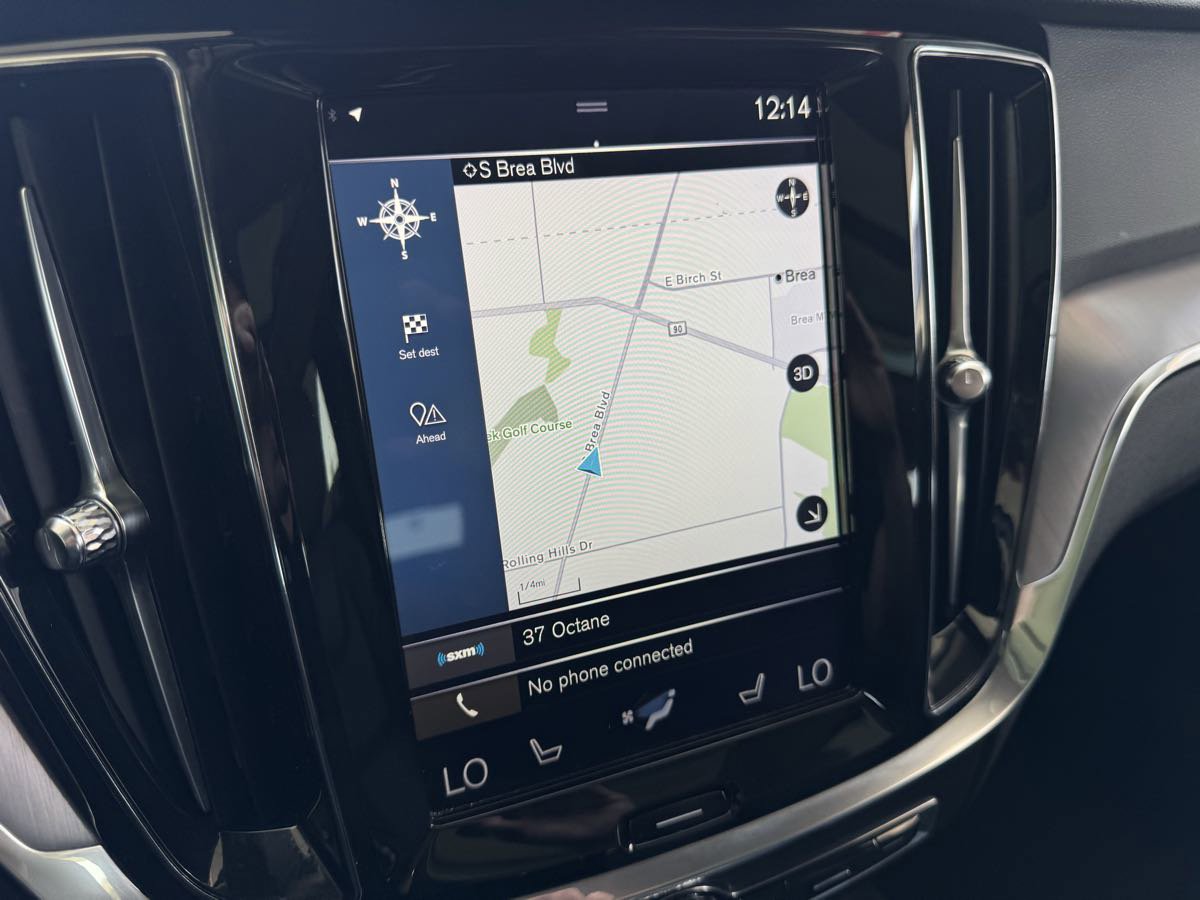 Used 2020 Volvo V60 T5 Cross Country w/ Protection Package Premier AWD/4WD image 26