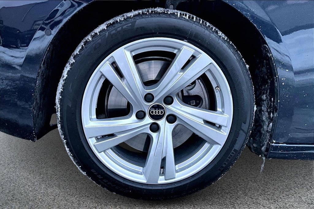 Used 2025 Audi A5 2.0T Premium w/ Convenience Package image 33