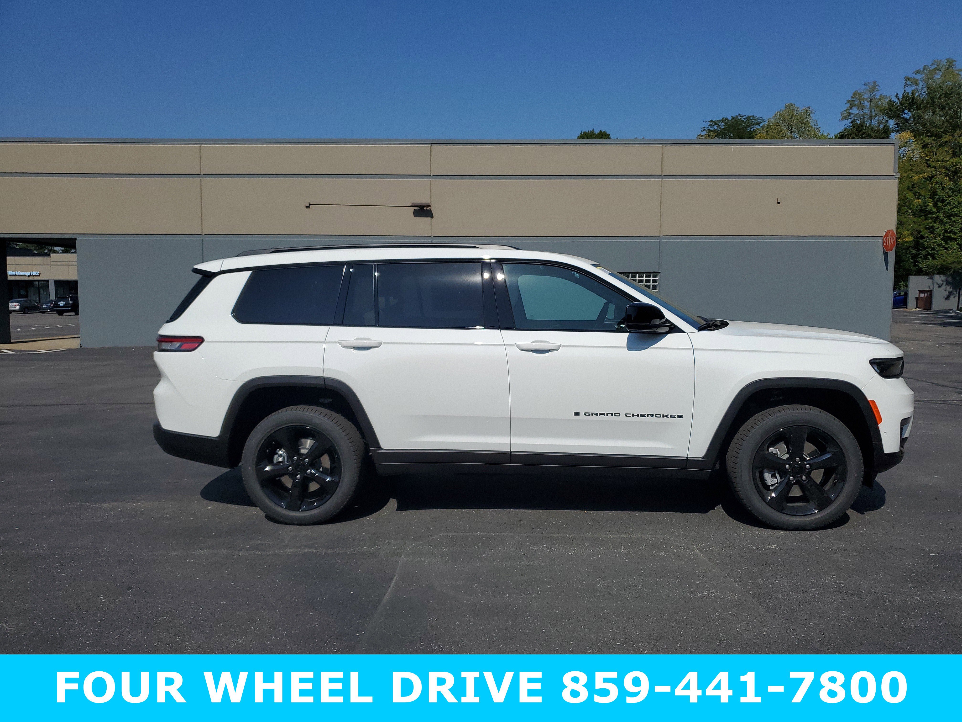 New 2025 Jeep Grand Cherokee L Limited w/ Luxury Tech Group II image 3