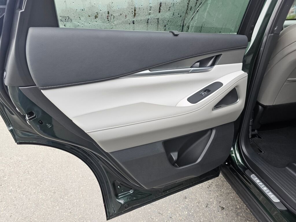New 2026 INFINITI QX60 Luxe w/ Cargo Package image 20