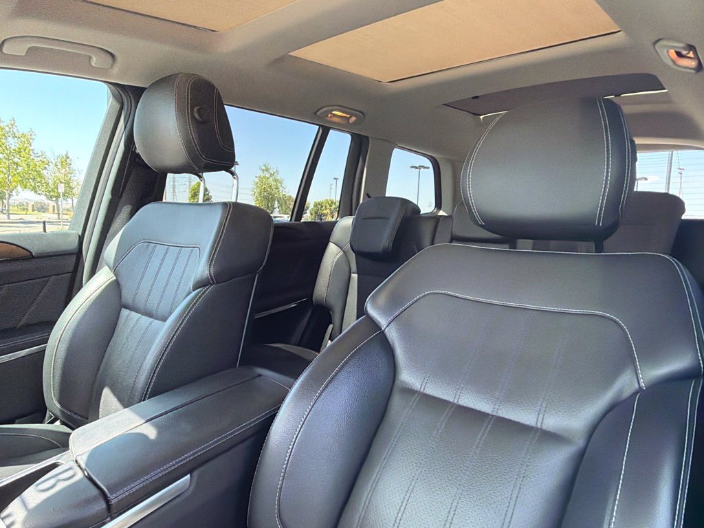 Used 2014 Mercedes-Benz GL 450 4MATIC image 23