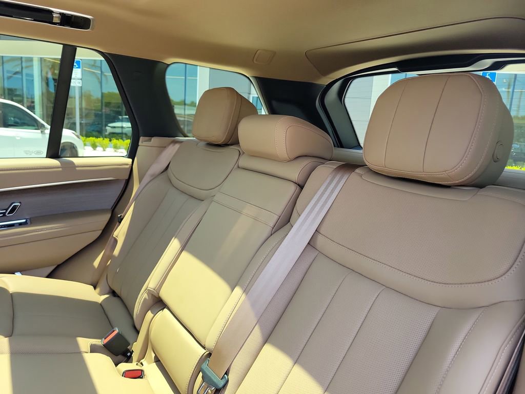 New 2026 Land Rover Range Rover SE AWD/4WD image 15