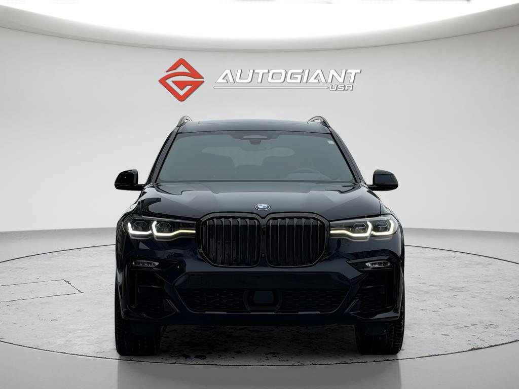 Used 2022 BMW X7 M50i AWD/4WD image 4