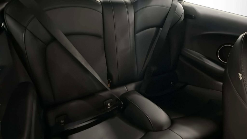 Used 2014 MINI Cooper S FWD image 11