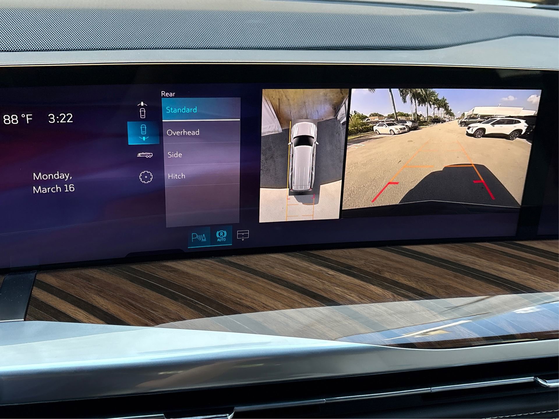 New 2026 Cadillac Escalade ESV Platinum Sport w/ LPO, ONYX Package image 26