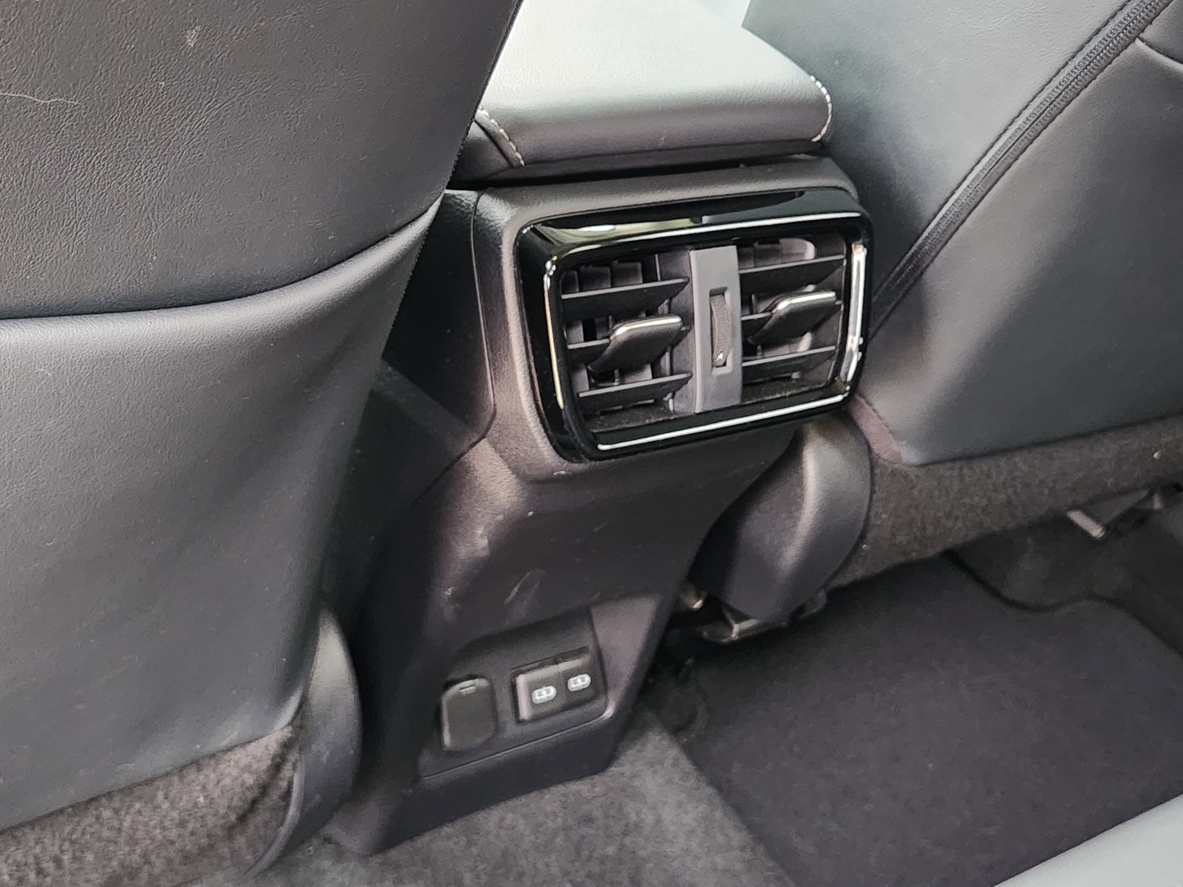 Used 2022 Lexus NX 350h AWD image 41