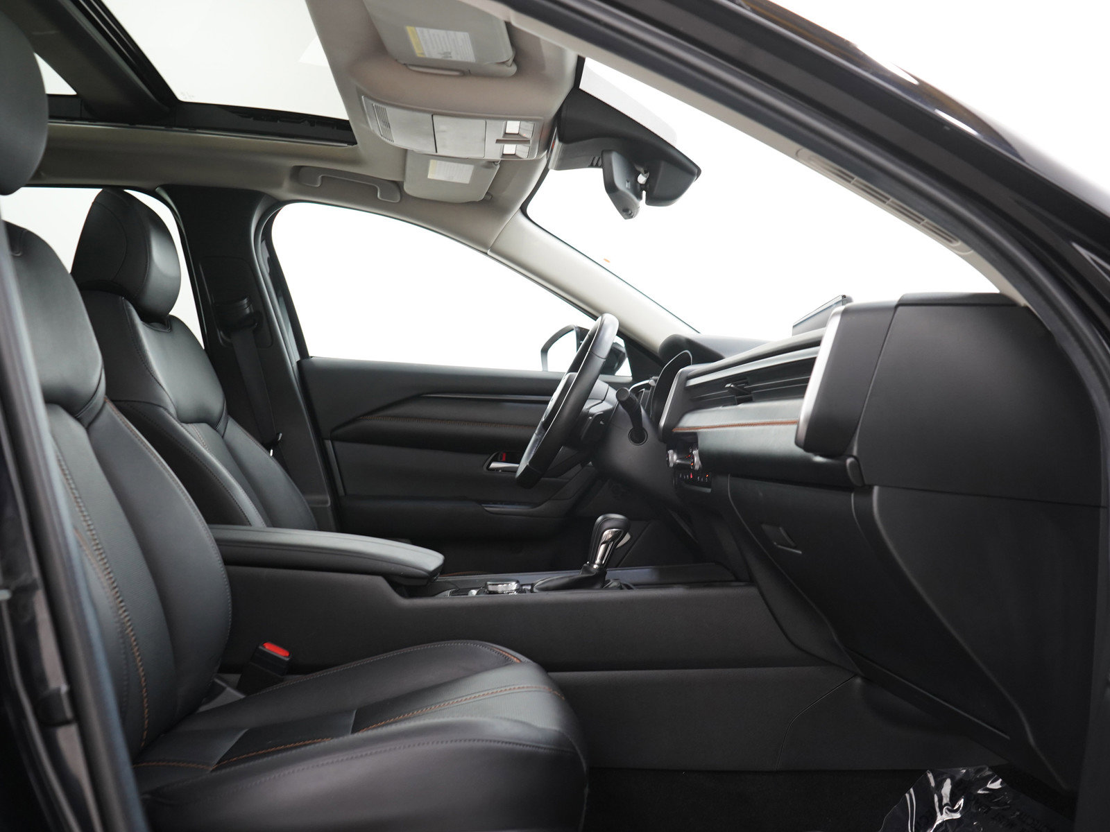 Used 2024 MAZDA CX-50 AWD 2.5 Turbo w/ Weather Package image 11