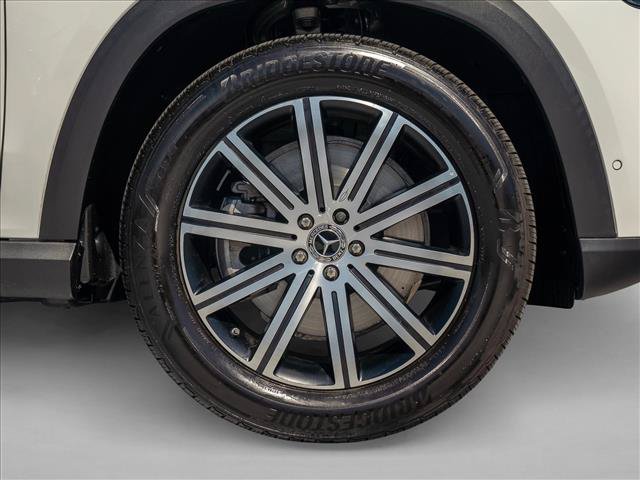 Certified 2025 Mercedes-Benz GLE 450e 4MATIC w/ Winter Package image 16