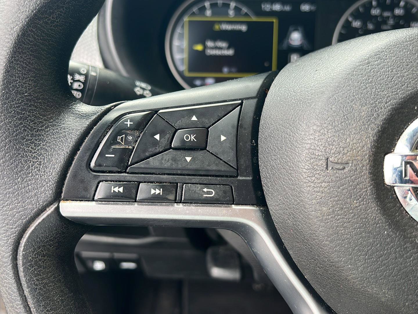 Used 2020 Nissan Kicks SV image 20