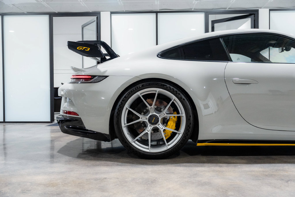 Used 2022 Porsche 911 GT3 RWD image 6