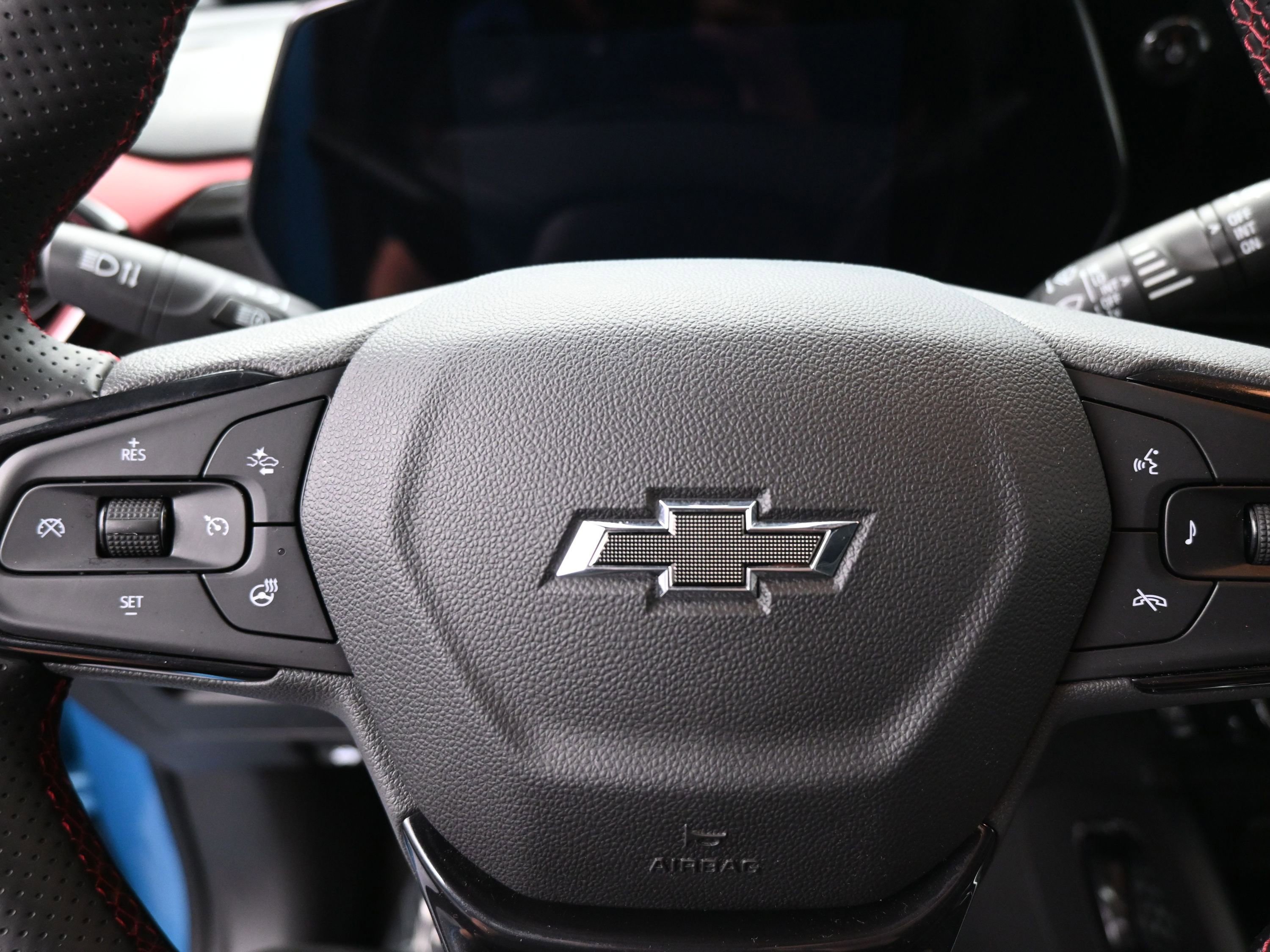 Certified 2025 Chevrolet TrailBlazer RS w/ Convenience Package image 16