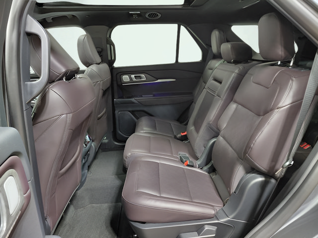 Used 2026 Ford Explorer Platinum AWD/4WD image 46