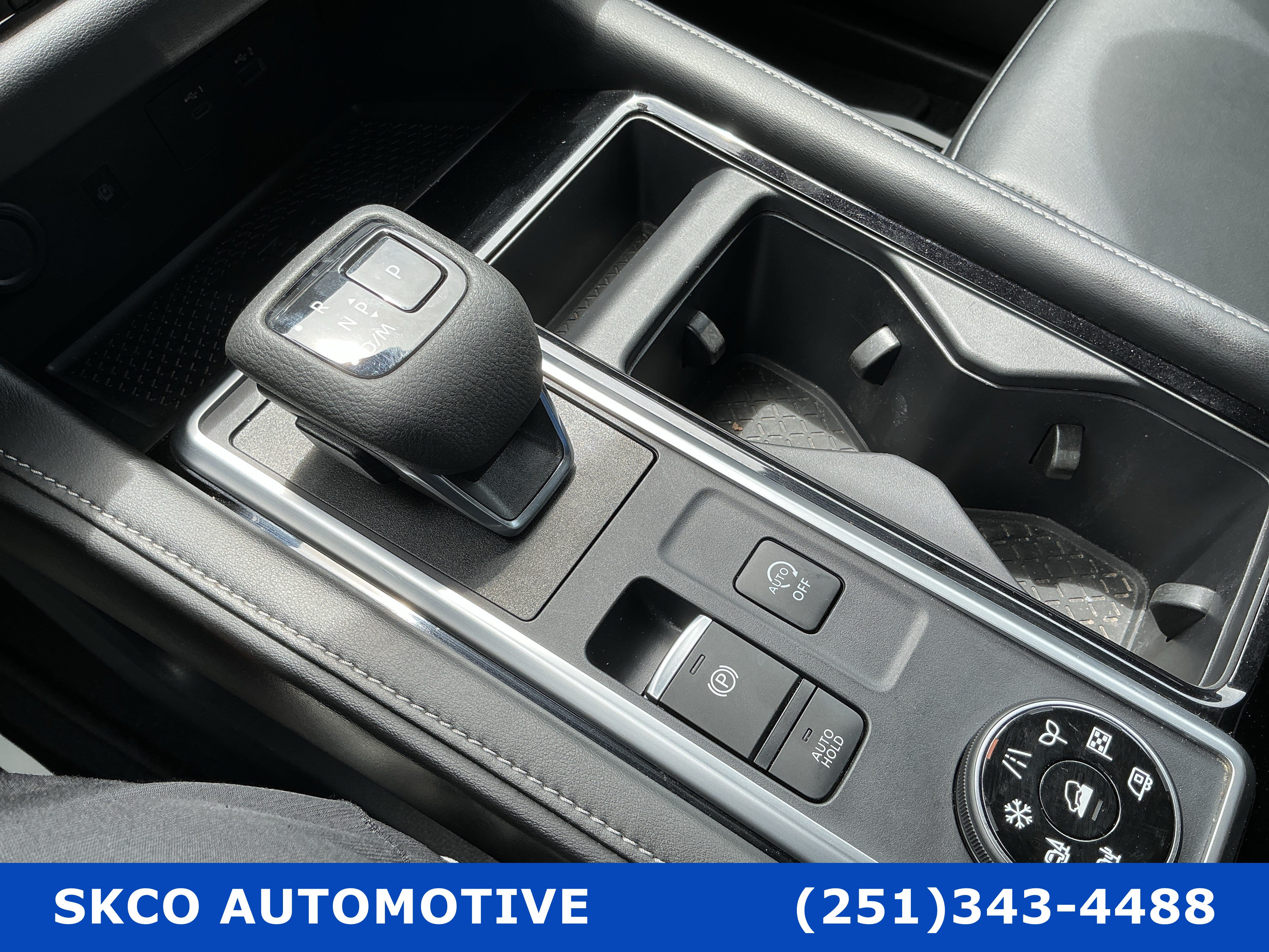 Used 2023 Nissan Pathfinder SL w/ SL Premium Package AWD/4WD image 23