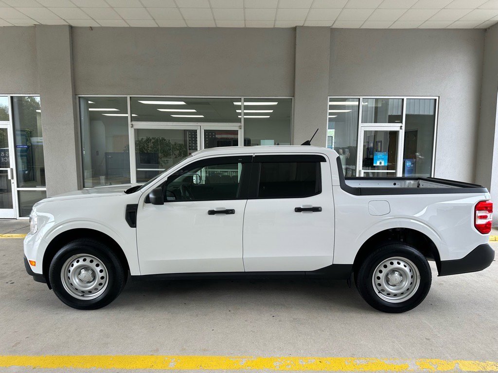 Used 2024 Ford Maverick XL image 4
