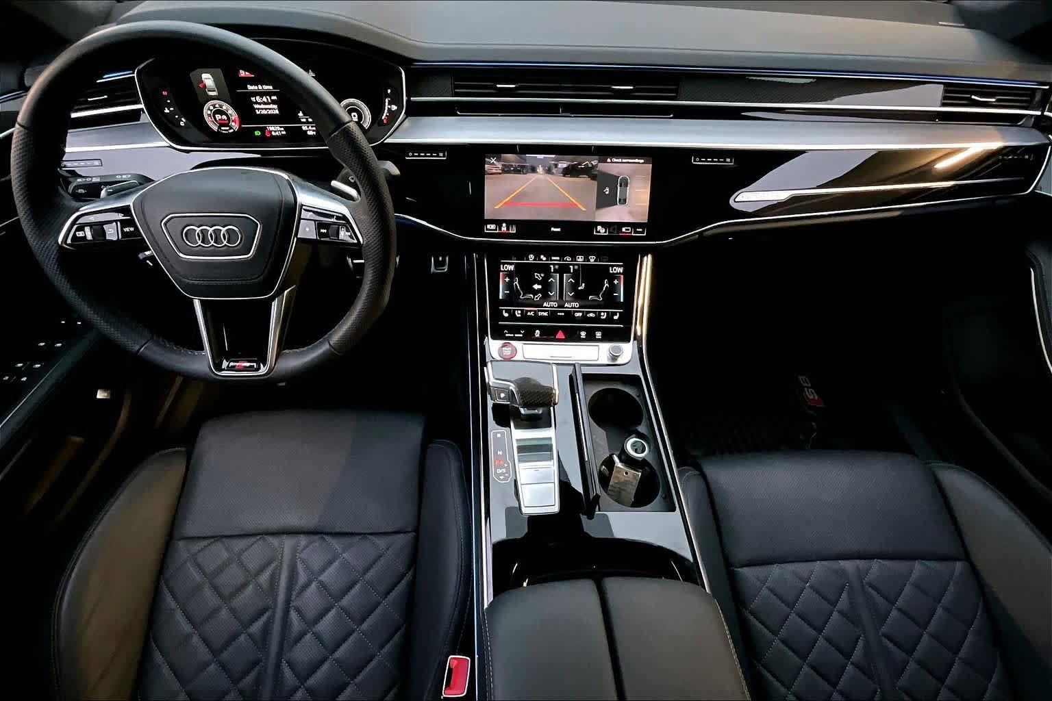 Used 2023 Audi S8 w/ S8 Comfort Plus Package AWD/4WD image 15