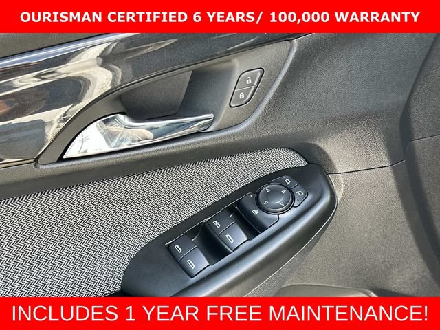 Used 2025 Chevrolet TrailBlazer LT AWD/4WD image 20