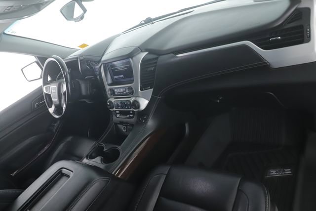 Used 2018 GMC Yukon XL SLT w/ Premium Edition AWD/4WD image 34