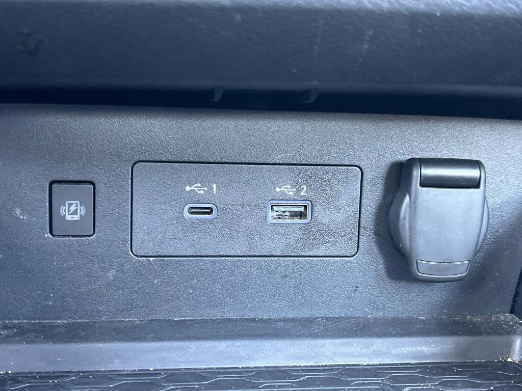 Certified 2025 Nissan Altima 2.5 SR w/ SR Premium Package image 6