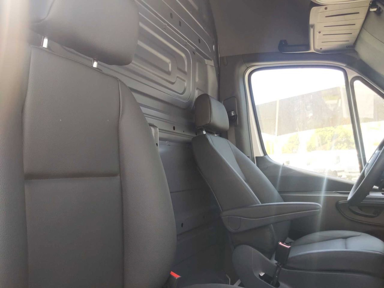 New 2024 Mercedes-Benz Sprinter 3500 image 9